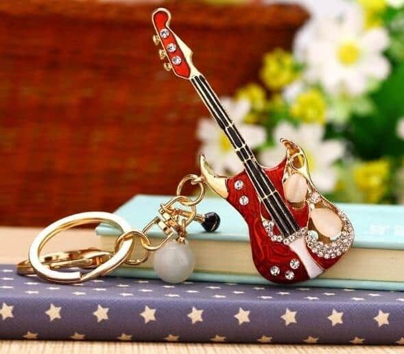 rhinestone car key chain, view 26 - MRSLM
