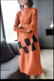 Women's knitted orange dress, view 3 - MRSLM