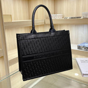 Large soft commuter shoulder bag, view 5 - MRSLM