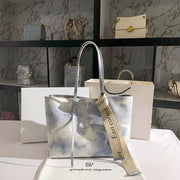 large underarm commuter tote, view 6 - MRSLM